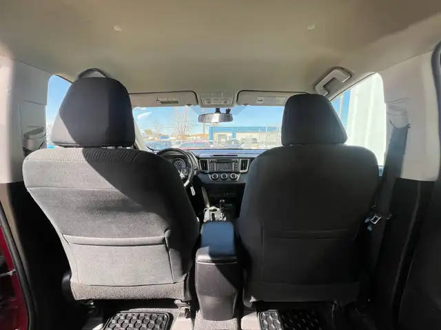 2015 Toyota RAV4 LE AWD | Remote Start | Heated Seats - Photo 20
