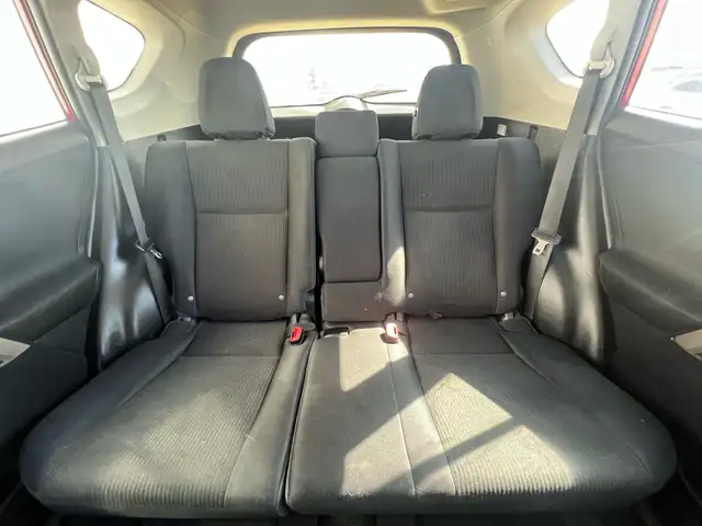 2015 Toyota RAV4 LE AWD | Remote Start | Heated Seats - Photo 22
