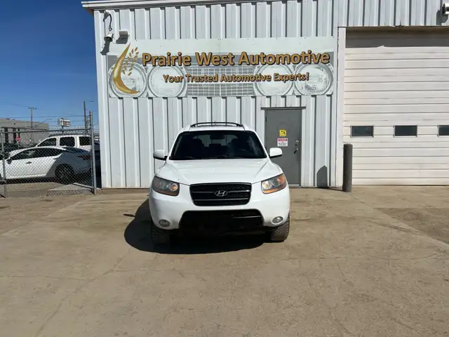 2009 Hyundai Santa Fe AWD GLS | No Accident | 2nd Set of Tires - Photo 2