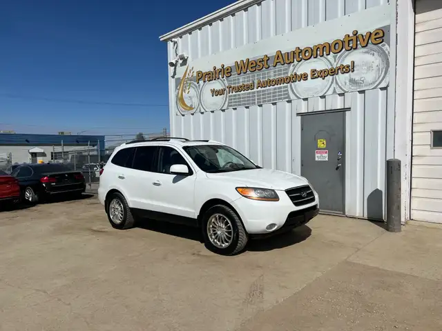 2009 Hyundai Santa Fe AWD GLS | No Accident | 2nd Set of Tires - Photo 3