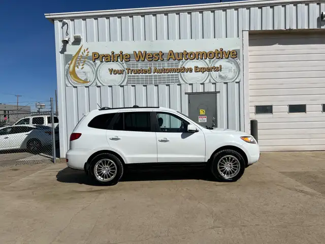 2009 Hyundai Santa Fe AWD GLS | No Accident | 2nd Set of Tires - Photo 4