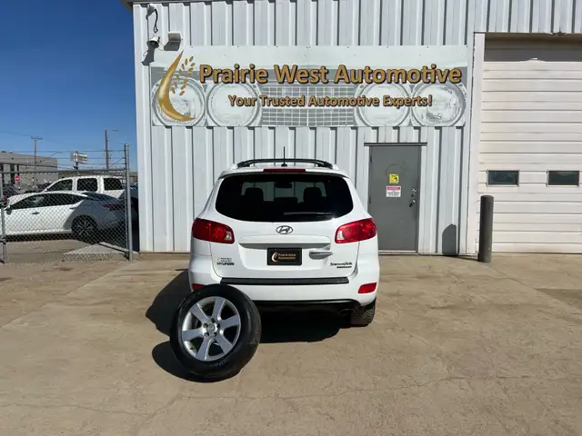 2009 Hyundai Santa Fe AWD GLS | No Accident | 2nd Set of Tires - Photo 7