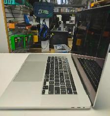 MacBook Pro 16po 2019 i9 8-Core 32Go 500Go SSD Radeon Pro 5500M - Photo 2