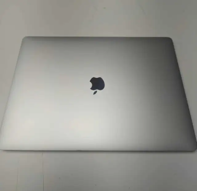 MacBook Pro 16po 2019 i9 8-Core 32Go 500Go SSD Radeon Pro 5500M - Photo 4