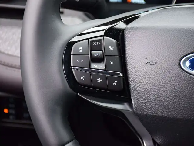 2026 Ford Explorer Platinum - Photo 21