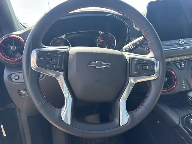 2023 Chevrolet Blazer - Photo 8