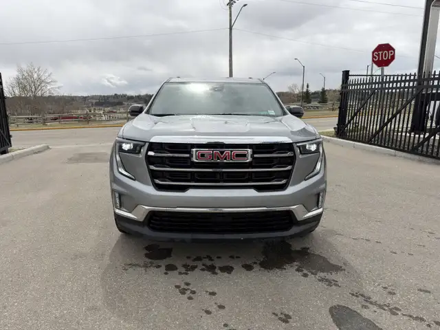 2024 GMC Acadia Elevation - Photo 8