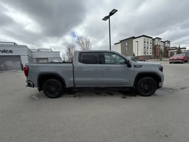 2024 GMC Sierra 1500 Elevation - Photo 6