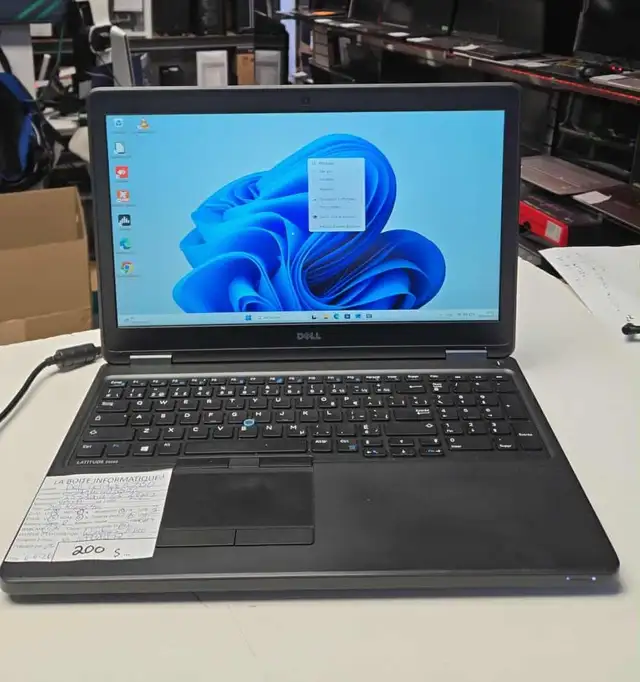 Laptop Dell Latitude E5550 i5-5ie / 8GB / SSD 240GB / Win11 Pro