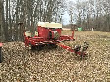 800 corn soybean planter