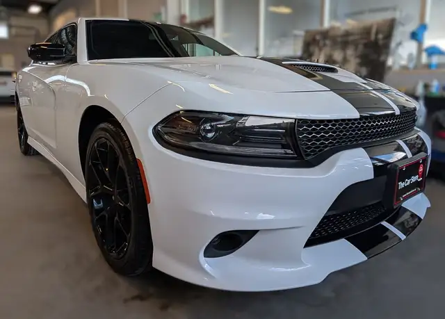 2022 Dodge Charger GT - Photo 3