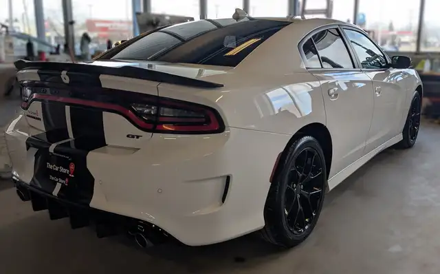 2022 Dodge Charger GT - Photo 5
