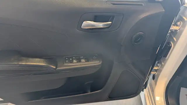 2022 Dodge Charger GT - Photo 12