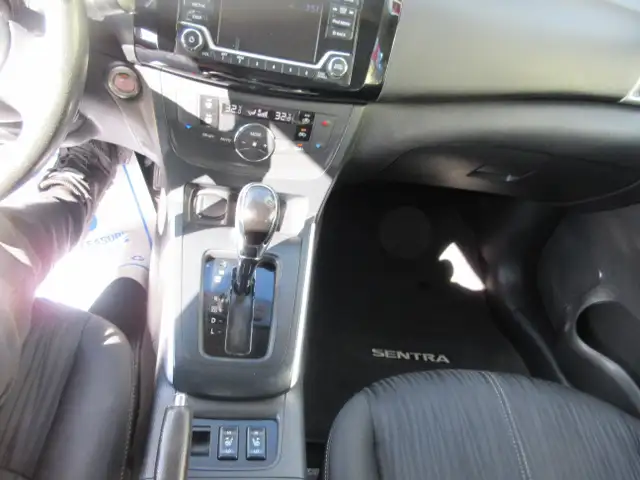 2018 Nissan Sentra S - Photo 7