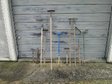 LAWN & GARDEN TOOLS