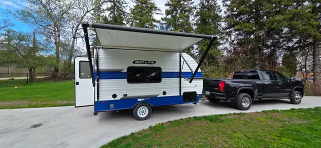 2020 SUN LITE 16BH-2380LB-A/C-BIG FRIDGE-PWR AWNING-FURNACE-NICE - Photo 4