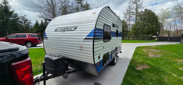 2020 SUN LITE 16BH-2380LB-A/C-BIG FRIDGE-PWR AWNING-FURNACE-NICE - Photo 7