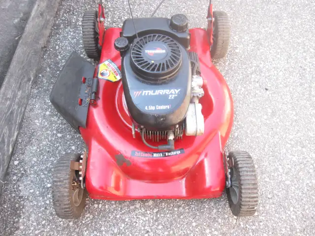 22' MURRAY 4.5 H/P TECUMSEH ENGINE PUSH LAWN MOWER - Photo 3