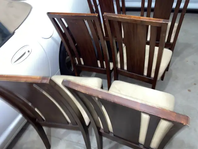 Dining room table with 6 chairs and insert - Photo 3