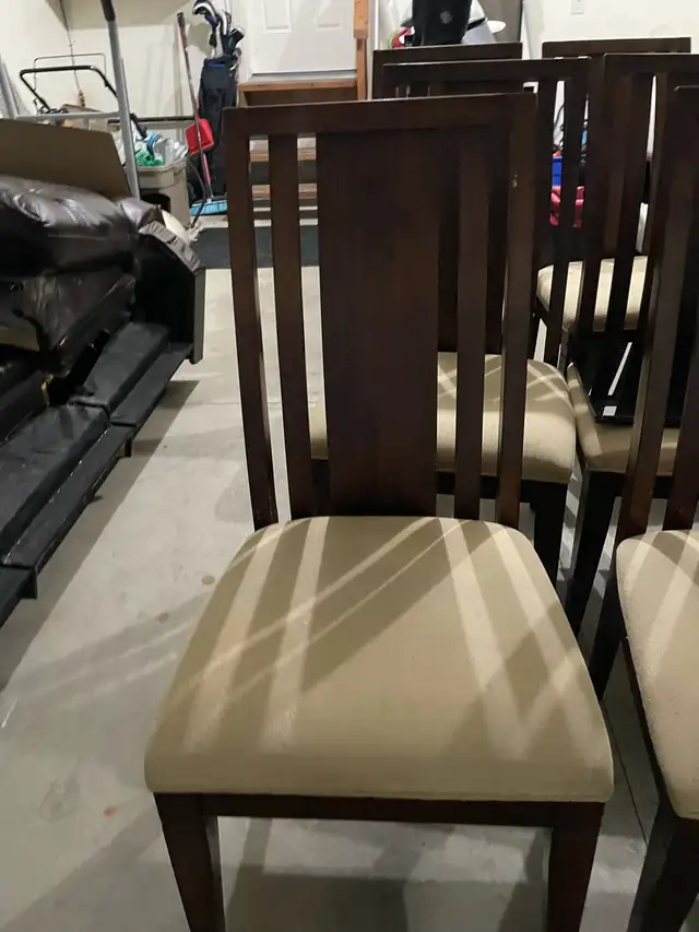 Dining room table with 6 chairs and insert - Photo 6