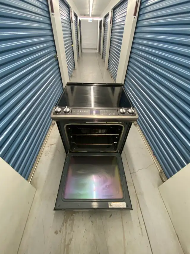 GLASS TOP ELECTRIC STOVE - Photo 7