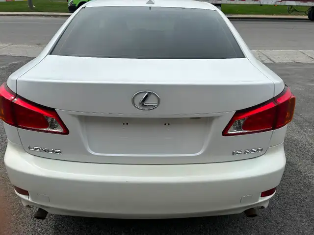 2009 Lexus IS250 AWD - Photo 6