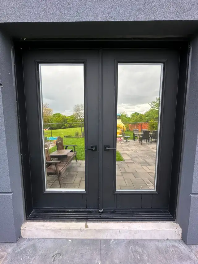 Home & Business Privacy Window Tinting - Photo 8
