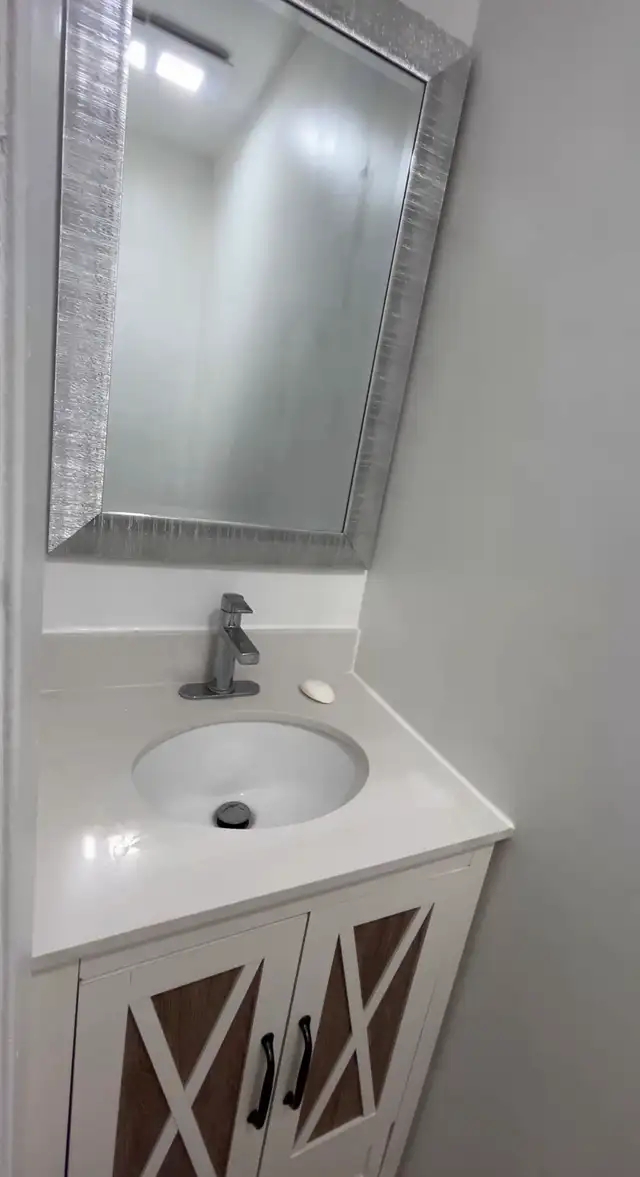 Room for rent to male students Waterloo - Photo 4