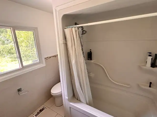Room for rent to male students Waterloo - Photo 5