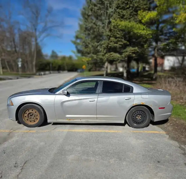2012 Dodge Charger - Photo 3