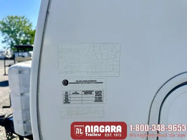 2012 KEYSTONE SPRINTER 255RKS Travel Trailer - Photo 3