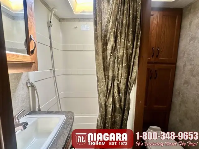 2012 KEYSTONE SPRINTER 255RKS Travel Trailer - Photo 24