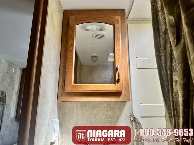 2012 KEYSTONE SPRINTER 255RKS Travel Trailer - Photo 27