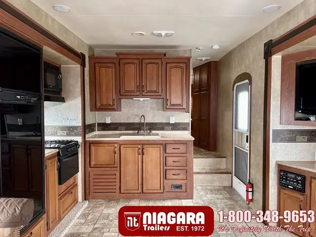 2012 K-Z INC. DURANGO 295CS Fifth Wheel - Photo 6