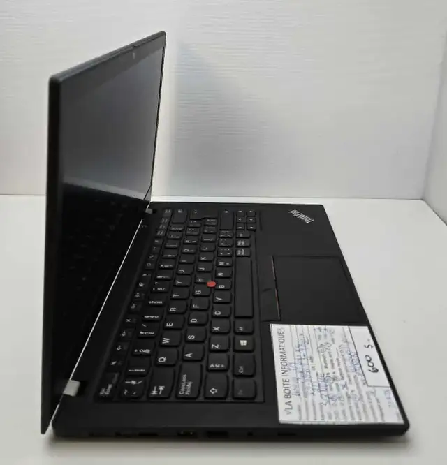 Laptop T14 i7 11e Gén 20Go RAM SSD 512Go NVMe Iris Xe HDMI - Photo 2