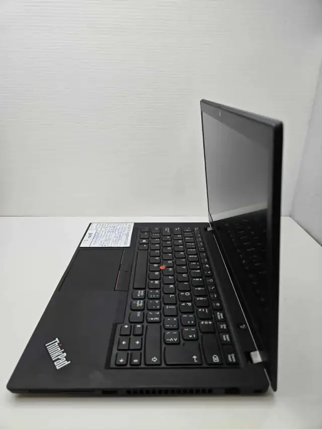 Laptop T14 i7 11e Gén 20Go RAM SSD 512Go NVMe Iris Xe HDMI - Photo 3