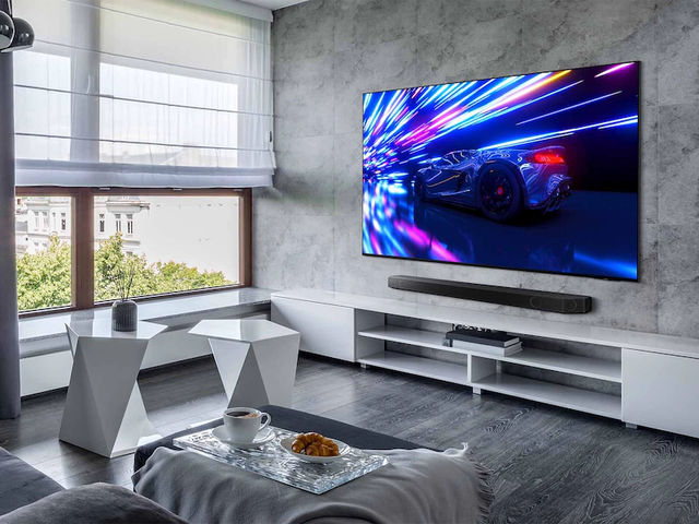 BRAND NEW SAMSUNG QN55S95 55' OLED, HDR PRO 4K SMART TV - Photo 10