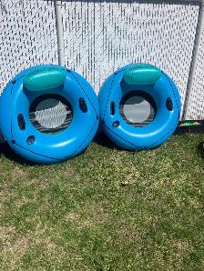 2 tube de piscine très bonne qualité…neufs…$80. les deux!