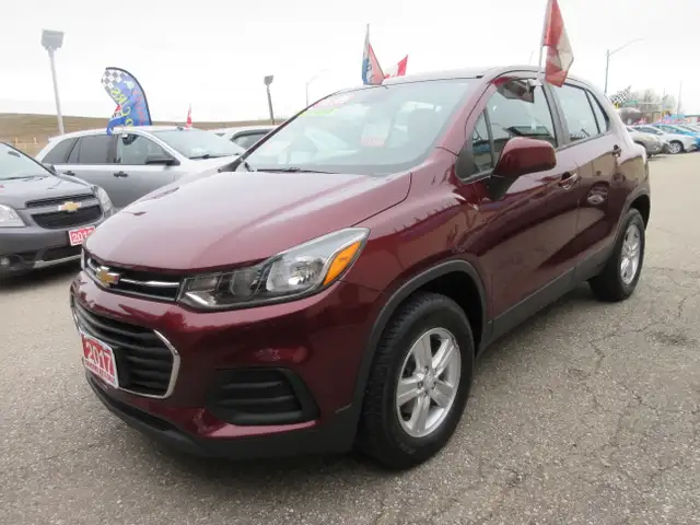2017 Chevrolet Trax LS - Photo 4