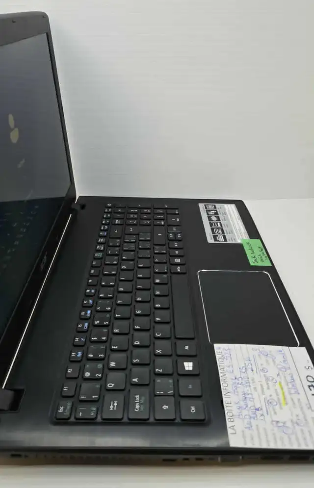 Acer Aspire E5-523 A9 R5 8Go RAM SSD 256Go 15,6po HDMI - Photo 2
