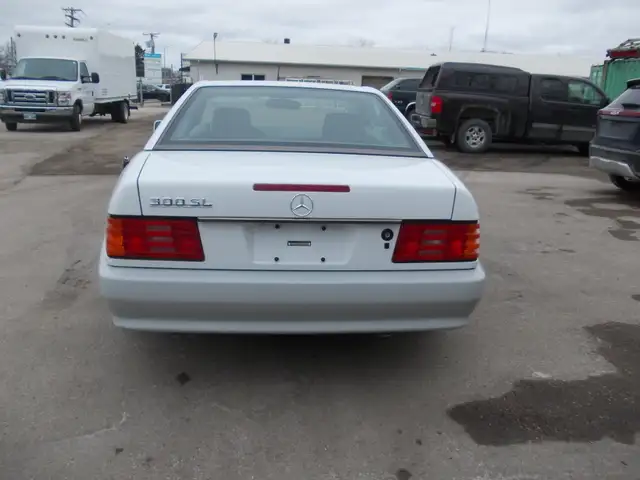 1992 Mercedes-Benz 300 Series 300SL - Photo 4