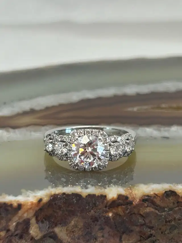 14k W/G Lab Diamond Ring - Photo 8