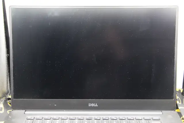 Dell XPS 15 9500 Laptop - 512 SSD - 16GB (#18967) - Photo 3