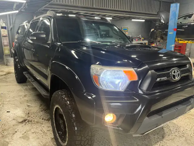 2015 TOYOTA TACOMA TRD SR5 - FINANCEMENT DISPONIBLE 100% APP - Photo 8