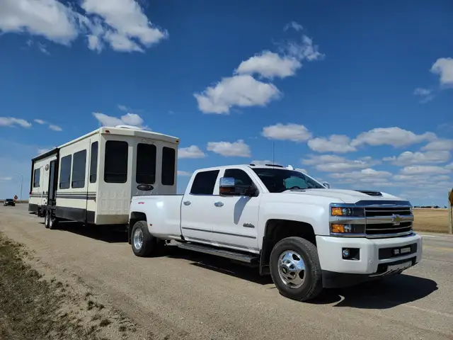 RV Hauling, Hotshot and Delivery Services, Call 780-289-8612 - Photo 4