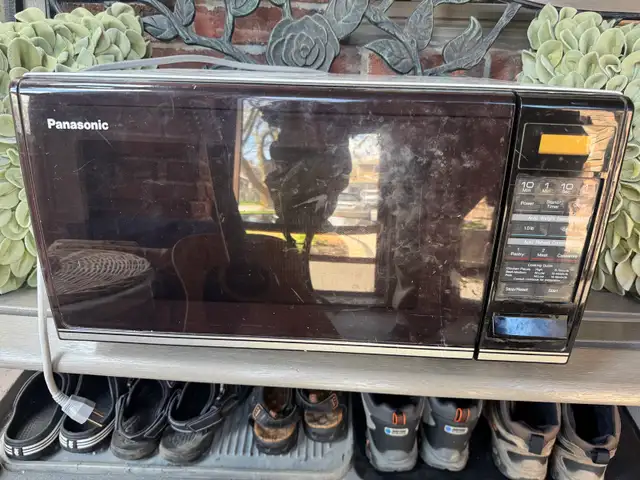 Microwave