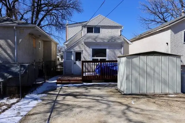 2 full bathroom, 3bedrooms, house for rent in St. James area - Photo 10