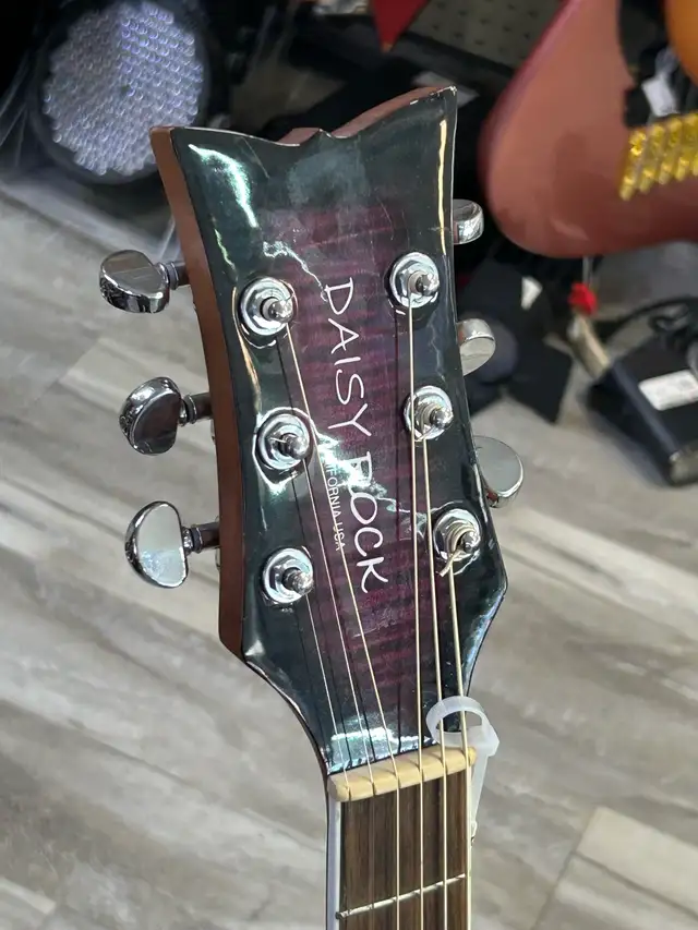 Daisy Rock California Electric Acoustic Guitar - Photo 3