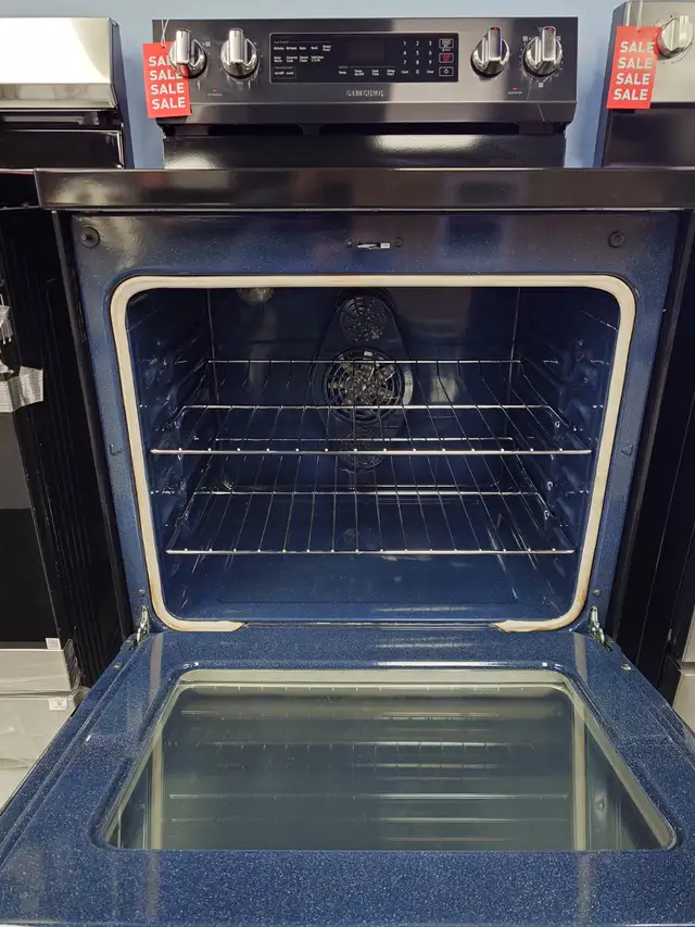 Samsung '30' Stainless Steel Freestanding Electric Range on Sale - Photo 7