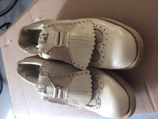 SOULIERS DE GOLF BEIGES CONFORTABLES 'FOOT JOY'GR 7 FEMME$10.00 - Photo 2